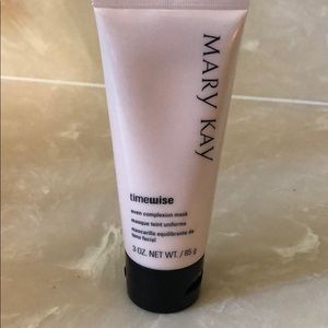New! Mary Kay even complexion mask